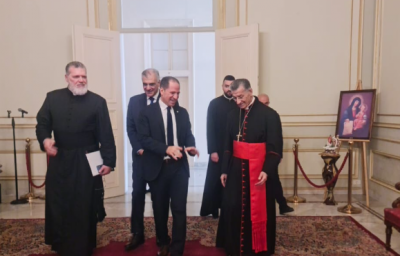 الجميّل من بكركي: لنجعل زيارة البابا رسالة سلام