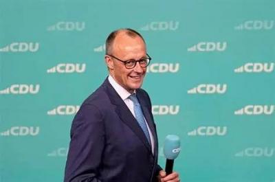 المستشار الألماني يزور إسرائيل في كانون الأول