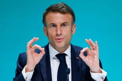 ماكرون: نريد سلاماً مع روسيا وليس استسلاماً