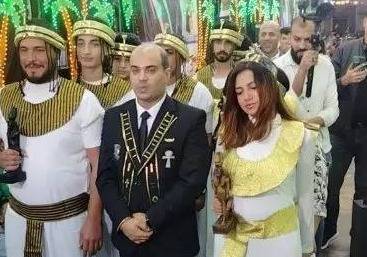 زي فرعوني وحصان... أغرب حملات مرشحي برلمان مصر