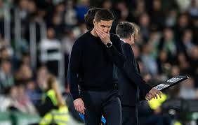 أزمة ثقة تهدد مشروع تشابي ألونسو في مدريد