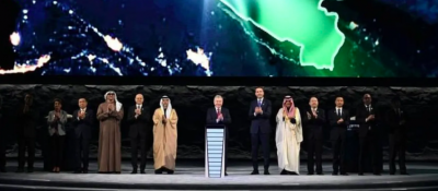 رئيس أوزبكستان يشهد تدشين مشروع للطاقة طورته 