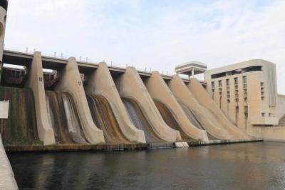 أزمة مياه الفرات تنعكس على الزراعة وتؤثر على حياة ملايين الأشخاص