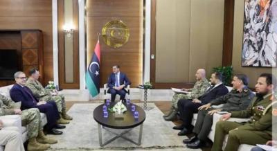 لوحة للقذافي ملطخة بالدماء في اجتماع الدبيبة مع وفد أميركي تثير ضجة