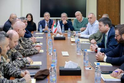 لاوندس يزور مرفأ بيروت