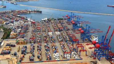 جديد عن مالك سفينة مرتبطة بانفجار مرفأ بيروت.. ما القصة؟