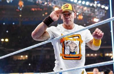 بالخسارة وبعد 23 عاما.. جون سينا يعتزل المصارعة رسميا