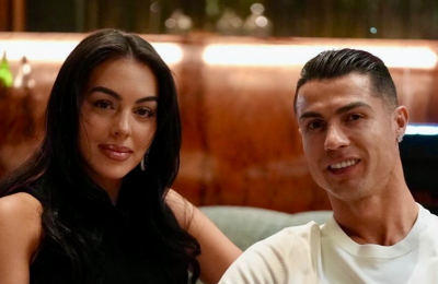 رونالدو يشتري فيلتين في السعودية.. المكان والسعر