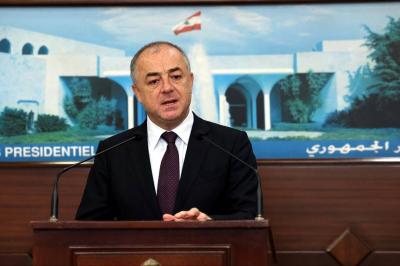 بو صعب ينفي إضافة أسماء لسفراء في لجنة 