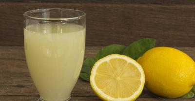 ليمون وملح أسود... وصفة صباحية بـ10 فوائد غير متوقعة