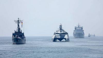 واشنطن تفرض عقوبات على سفن مرتبطة بإيران