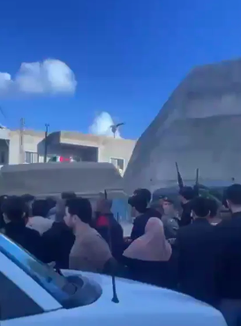 إشكال بين أهالي يانوح ودورية للجيش واليونيفيل (فيديو)