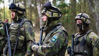 لماذا رفعت فنلندا سنّ الاحتياط العسكري الآن؟