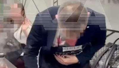 احذروا هذا المشروب.. طاهٍ مشهور يتسبب بمأساة في حفل ميلادي