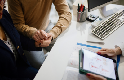 تطعيم الذكور.. خطوة حاسمة للحد من سرطان عنق الرحم