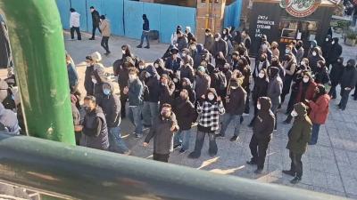 مواجهات بين متظاهرين وقوات الأمن في إيران... وسقوط قتيلين