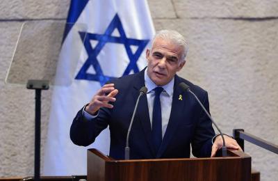 زعيم المعارضة الإسرائيلية لإيران: راقبوا ما يحدث في فنزويلا