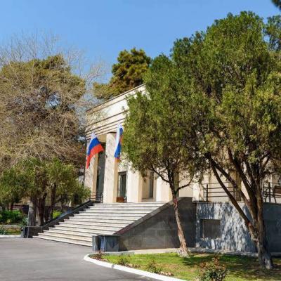 موسكو تحذر رعاياها وسط اضطرابات إيران