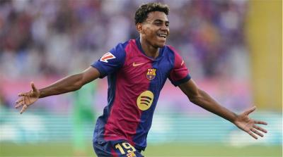 قبل ساعات من الكلاسيكو...يامال يشعل الأجواء بـ