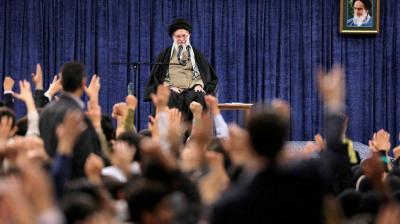 خامنئي: عدد من مثيري الشغب يحاولون إرضاء ترامب