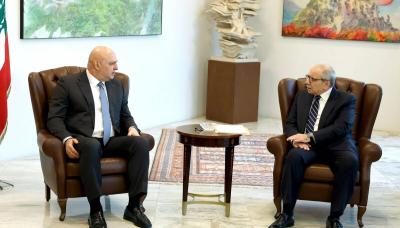 قبيل انقعاد جلسة مجلس الوزراء.. عون يلتقي سلام