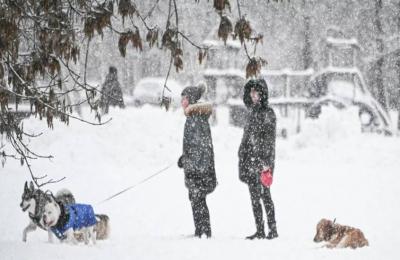 عاصفة موسكو الثلجية تاريخية تحطم أرقاما قياسية عمرها 56 عاما