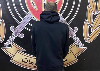 استغل عمله كسائق… فسرق مجوهرات وساعات وبندقية صيد