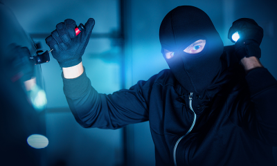 سرقة 60 ألف دولار من محل لبيع الأدوات الكهربائية!