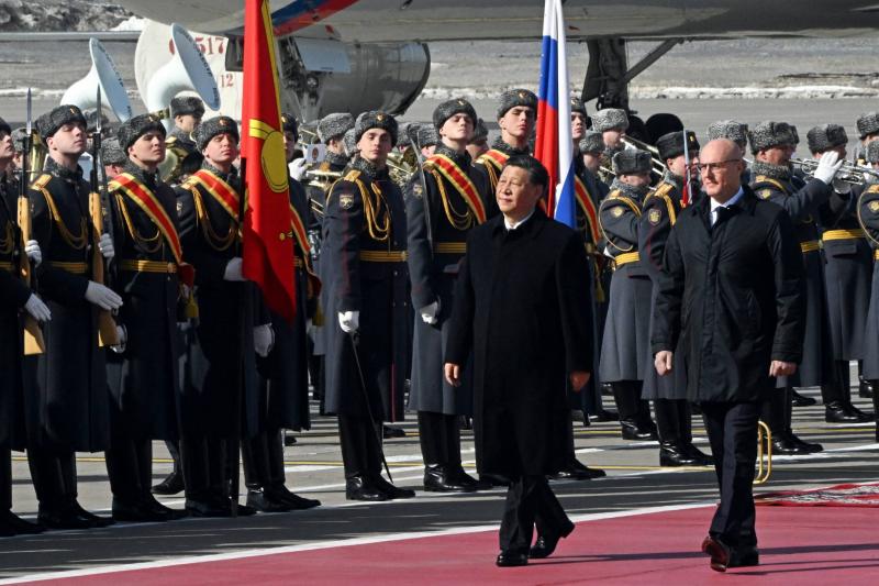 الرئيس الصيني من موسكو: مستعدون لحماية النظام العالمي