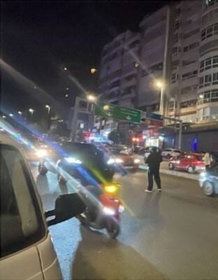 تضامنا مع أهالي الجنوب.. قطع طريق سليم سلام في بيروت