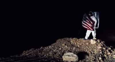 بدء العد التنازلي لأول رحلة مأهولة إلى القمر منذ 1972