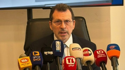 شحادة يطلق المنصة الرقمية لوزارة المهجرين