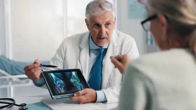 اكتشاف علمي قد يُغني عن الرياضة.. بروتين يحمي العظام حتى دون حركة