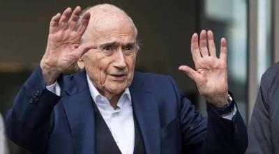 رئيس الفيفا السابق يدعو لمقاطعة مونديال 2026