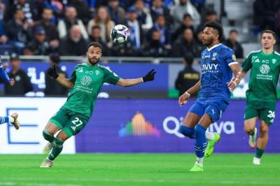 الهلال والأهلي يتعادلان والنصر يتراجع للمركز الثاني