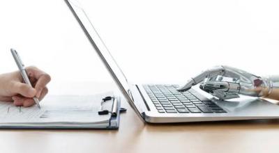 عاصفة تلف معرض الكتاب بالقاهرة.. روايات بالذكاء الاصطناعي