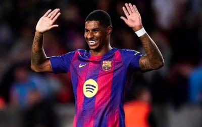 مستقبل راشفورد على المحك بين برشلونة ويونايتد