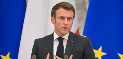 بعد وفاة ناشط... ماكرون يدعو للتهدئة