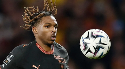 صفقة ليفربول الجديدة يتعرض لإصابة 