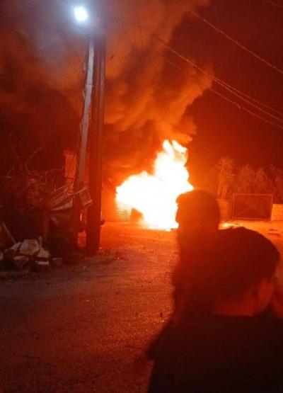 غارة إسرائيلية تستهدف سيارة في بلدة طلوسة