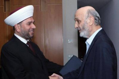 جعجع يتلقى دعوة إفطار من دار الفتوى