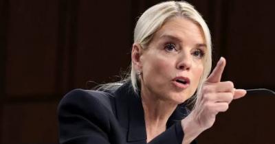 جلسة تتحول إلى مواجهة: المدعية العامة تهاجم الديمقراطيين داخل الكونغرس