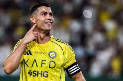 رونالدو يعود للتدريبات ويشعل حماس جماهير النصر