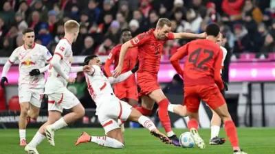 بايرن ميونيخ يعبر لايبزيغ ويبلغ نصف نهائي كأس ألمانيا