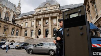 فرنسا تعين قضاة للتحقيق في صلات محتملة بملفات إبستين