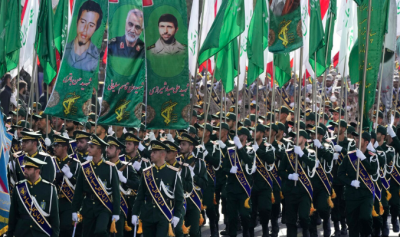 تحسُّبًا لأي ضربة... تدريبات عسكريّة للحرس الثوري