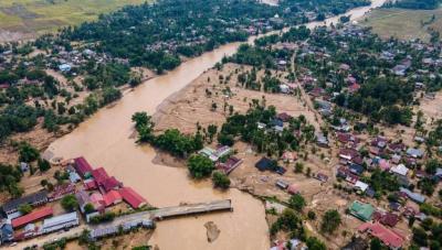 مقتل 14 شخصاً جراء فيضانات وانهيارات أرضية في البرازيل