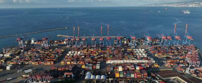 مرفأ بيروت يعلن مواعيد عمل الباحات والبوابات