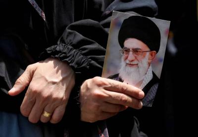 عضو في مجلس خبراء القيادة الإيراني: تم اختيار الزعيم الجديد