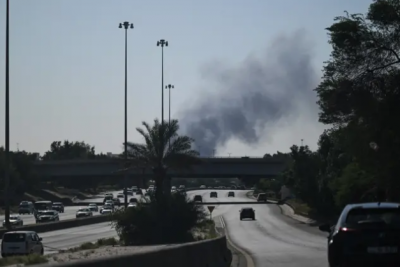 الكويت والإمارات تتصديان لصواريخ إيرانية.. و3 إصابات بالبحرين